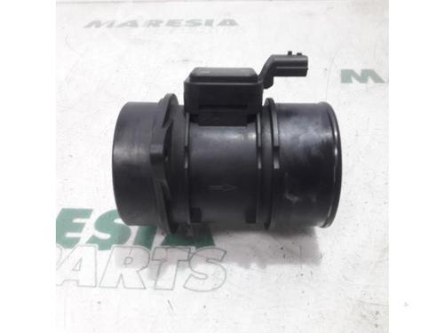 Used Mass air flow sensor RENAULT MEGANE III Grandtour (KZ0/1) 1.5 dCi (KZ09, KZ0D, KZ1G, KZ29, KZ14, KZ1W, KZ10, KZ1F,... (110 hp) 31437893