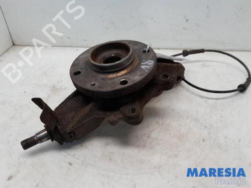 Used Right front steering knuckle PEUGEOT 3008 I MPV (0U_) 1.6 THP (156 hp) 31433444