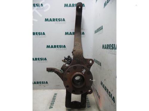 Used Right front steering knuckle ALFA ROMEO 166 (936_) 3.0 V6 24V (936A1000, 936A1001) (226 hp) 31392726