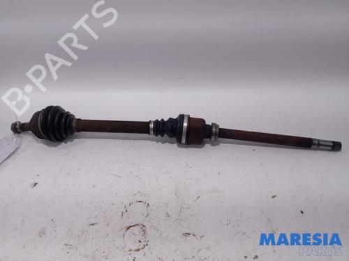 Used Right front driveshaft CITROËN C4 Grand Picasso I (UA_) 2.0 i 16V (140 hp) 31461414