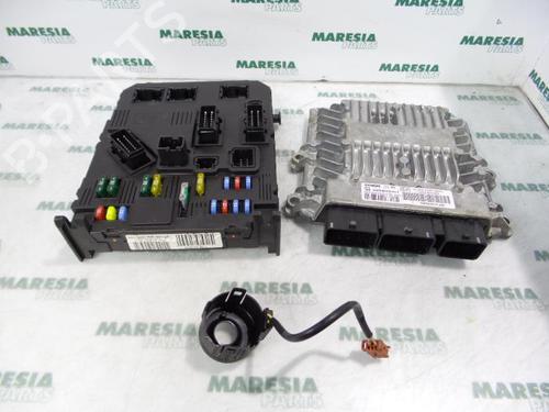 Used Engine control unit (ECU) PEUGEOT 407 (6D_) 2.0 HDi 135 (6DRHRH, 6DRHRE, 6DRHRG, 6DRHRJ) (136 hp) 31534694