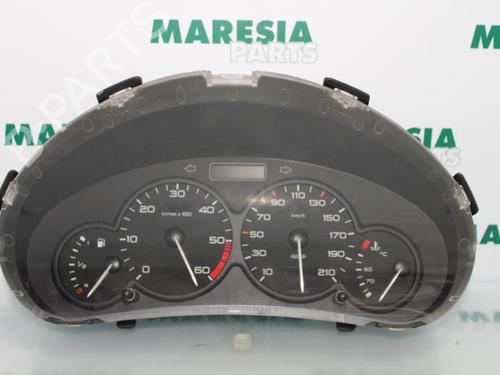 Used Instrument cluster PEUGEOT 206 Hatchback (2A/C) 1.9 D (69 hp) 31483335