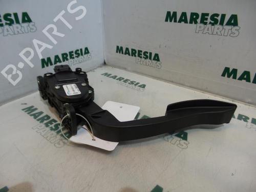 module-electronique-renault-twingo-ii-cn0_-2007-31439289 main image