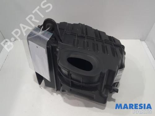 Used Air filter box RENAULT MEGANE III Grandtour (KZ0/1) 1.4 TCe (KZ0F, KZ1V) (130 hp) 31491763
