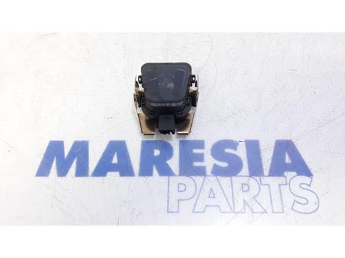 Used Electronic sensor PEUGEOT 2008 I (CU_) 1.2 THP 110 / PureTech 110 (110 hp) 31409001