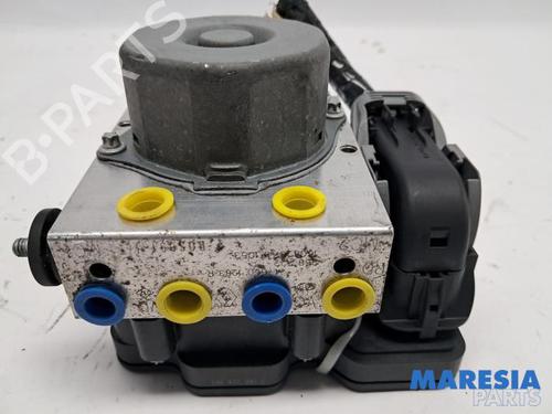Used ABS pump ABS pump RENAULT CLIO IV (BH_) 0.9 TCe 90 (BHNF, BHMA, BHMH, BHJK, BHJR) (90 hp) 40199625 40199625