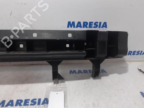 Used Rear bumper reinforcement RENAULT CLIO V (B7_) 1.0 TCe 100 (B7MT) (101 hp) 31418864