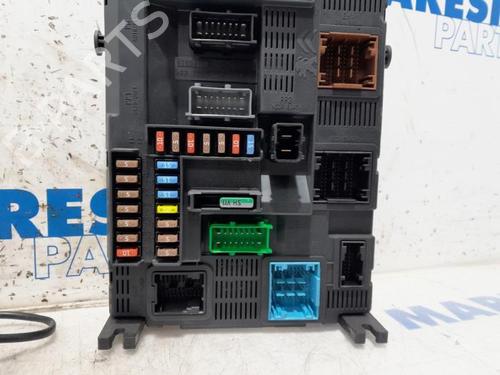 Engine control unit (ECU) CITROËN C4 CACTUS 1.2 VTi 82 | BP31474600M57 