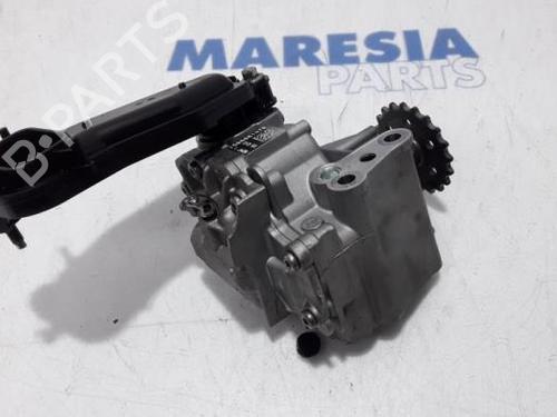 Used Other RENAULT MASTER III Van (FV) 2.3 dCi 125 FWD (FV0C, FV0D, FV0G, FV0H, FV0J, FV0K,... (125 hp) 31445430