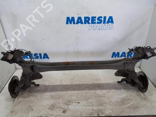 Used Rear axle Rear axle RENAULT SCÉNIC III (JZ0/1_) 1.4 16V (JZ0F, JZ1V) (131 hp) 31417436 31417436