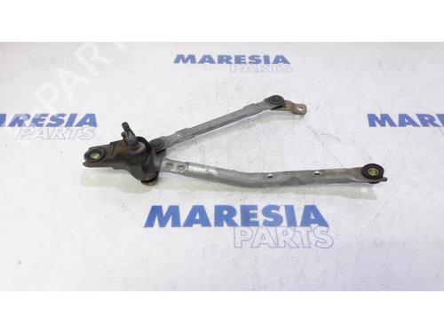Used Front wipers mechanism CITROËN C1 (PM_, PN_) 1.0 (68 hp) 31434071