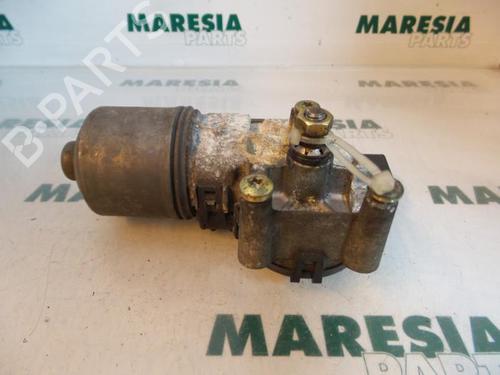 Used Front wiper motor ALFA ROMEO 147 (937_) 1.6 16V T.SPARK (937.AXA1A, 937.AXB1A, 937.BXB1A) (120 hp) 31393848