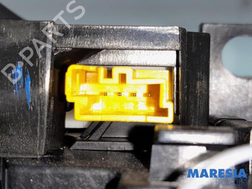 Switch CITROËN C4 Grand Picasso I (UA_) 2.0 i 16V | BP31476566I30 