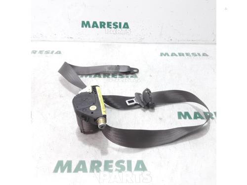 Used Front right seatbelt FIAT PUNTO (188_) 1.2 16V 80 (188.233, .235, .253, .255, .333, .353, .639,... (80 hp) 31519935