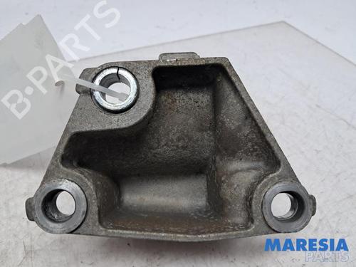 Used Gearbox mount Gearbox mount 36881936 36881936
