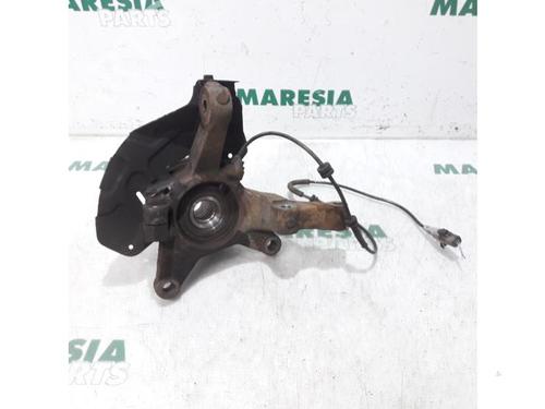 Left front steering knuckle CITROËN JUMPY II Van 2.0 HDi 120 | BP31402758M25