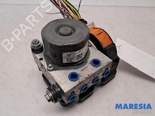 Used ABS pump CITROËN C4 Grand Picasso II (DA_, DE_) 1.6 HDi / BlueHDi 115 (115 hp) 31417079