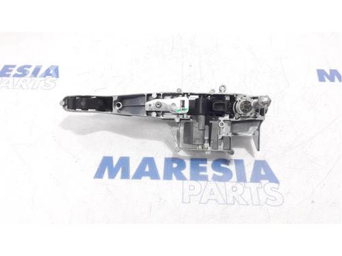 Front left exterior door handle PEUGEOT PARTNER Tepee 1.6 HDi 75 (16V) | BP31435677C128