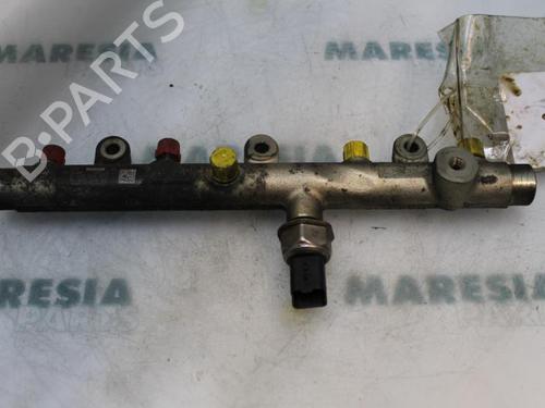 injection-rail-peugeot-308-i-4a_-4c_-2007-2008-2009-2010-2011-2012-2013-2014-2015-2016-31484966 main image