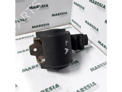 Used Rear left seatbelt RENAULT TWINGO I (C06_) 1.2 (C066, C068) (58 hp) 31456324