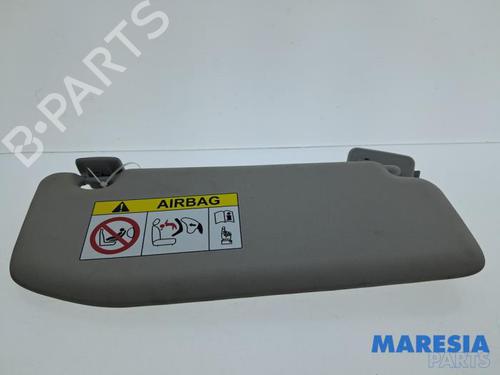 Used Right sun visor Right sun visor 37524357 37524357
