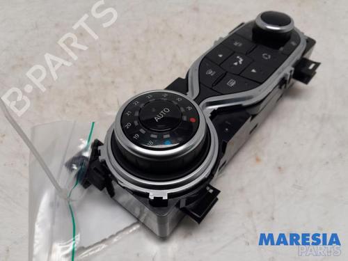 Climate control RENAULT TWINGO III (BCM_, BCA_) 1.0 SCe 70 | BP31413889I5