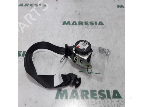 Used Rear left seatbelt FIAT PUNTO EVO (199_) 1.3 D Multijet (84 hp) 31387448