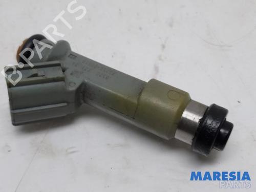 Used Injector PEUGEOT 107 (PM_, PN_) 1.0 (68 hp) 31536014