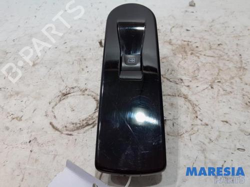 right-front-window-switch-renault-clio-iv-bh_-2012-2013-2014-2015-2016-2017-2018-2019-2020-2021-31473510 main image