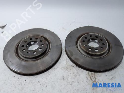 other-alfa-romeo-giulietta-940_-2010-2011-2012-2013-2014-2015-2016-2017-2018-2019-2020-31497273 main image