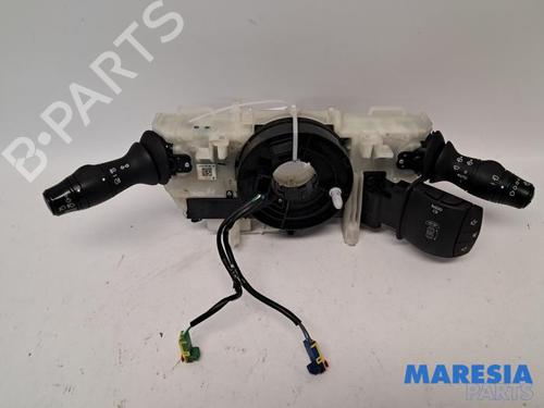 Used Switch RENAULT SCÉNIC III (JZ0/1_) 1.4 16V (JZ0F, JZ1V) (131 hp) 31526025