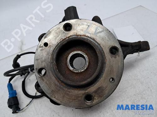 Used Left front steering knuckle CITROËN C3 III (SX) 1.2 VTi 82 (82 hp) 31533937