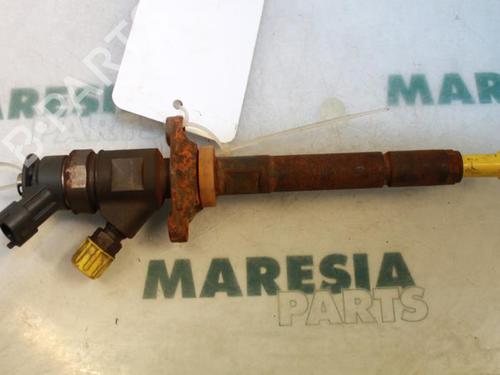 Used Injector PEUGEOT 207 (WA_, WC_) 1.6 HDi (90 hp) 31524199