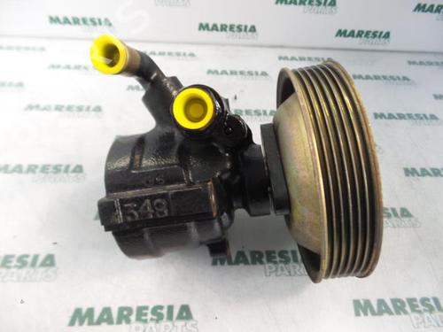 Used Steering pump FIAT BRAVA (182_) 1.4 12 V (182.BA) (80 hp) 31522404