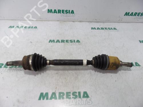 Used Left front driveshaft FIAT STILO (192_) 1.6 16V (192_XB1A) (103 hp) 31462763