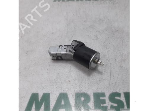 Used Ignition barrel PEUGEOT 308 SW II (LC_, LJ_, LR_, LX_, L4_) 1.6 HDi 92 (92 hp) 31387871