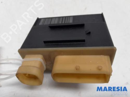 Used Electronic sensor PEUGEOT 5008 (0U_, 0E_) 1.6 HDi (110 hp) 31495779