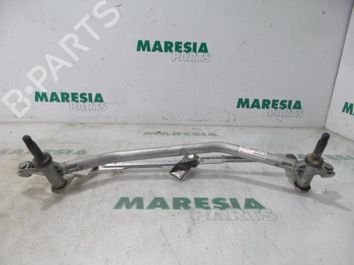 Used Front wipers mechanism PEUGEOT 208 I (CA_, CC_) 1.0 VTi (68 hp) 31405533