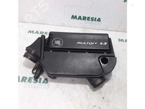 Used Air filter box FIAT PUNTO EVO (199_) 1.3 D Multijet (84 hp) 31479599