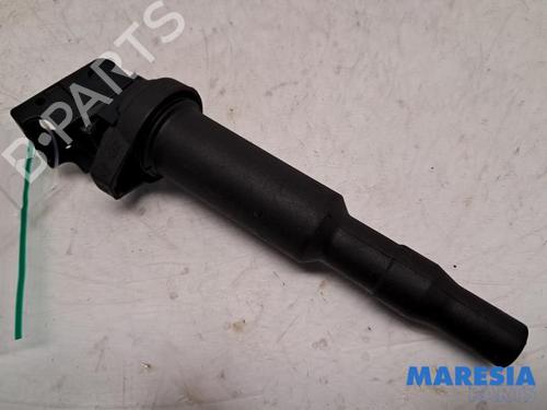 Used Ignition coil PEUGEOT 5008 (0U_, 0E_) 1.6 16V (120 hp) 31529306