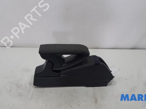 Armlæn CITROËN C4 CACTUS 1.2 VTi 82 (82 hp) 31503481