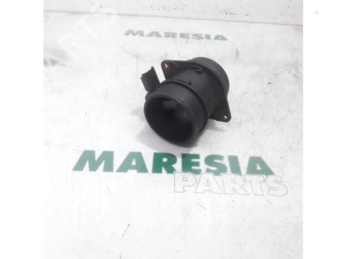 Used Mass air flow sensor CITROËN C4 Grand Picasso I (UA_) 2.0 HDi 138 (136 hp) 31499945
