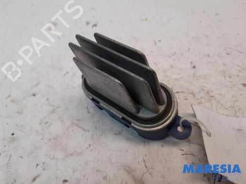 Used Electronic sensor RENAULT LAGUNA II Grandtour (KG0/1_) 1.9 dCi (KG0E, KG0R) (100 hp) 31454775