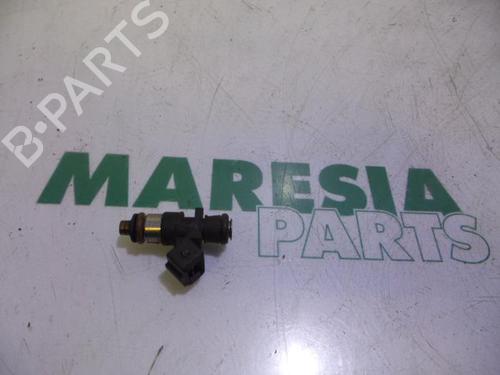 injector-renault-twingo-ii-cn0_-2007-31422525 main image