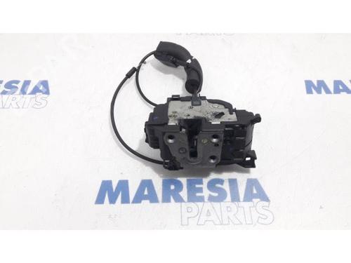 electronic-module-renault-scenic-iii-jz01_-2008-2009-2010-2011-2012-2013-2014-2015-2016-31474518 main image