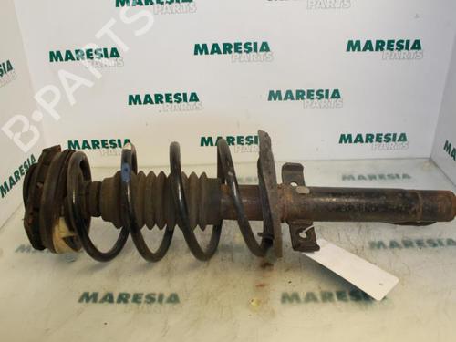 right-front-shock-absorber-renault-megane-ii-estate-km01_-2003-2004-2005-2006-2007-2008-2009-2010-2011-2012-31490589 main image