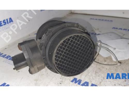 mass-air-flow-sensor-fiat-stilo-192_-2001-2002-2003-2004-2005-2006-2007-2008-2009-2010-31479738 main image