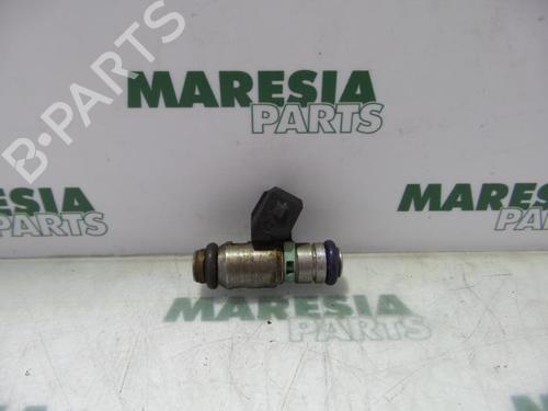 Used Injector FIAT PUNTO (188_) 1.2 60 (188.030, .050, .130, .150, .230, .250) (60 hp) 31510031