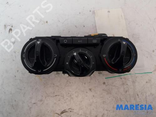 Used Climate control PEUGEOT 208 I (CA_, CC_) 1.2 VTI 82 (82 hp) 31515256