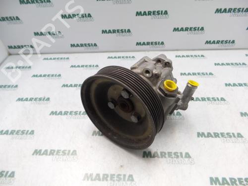 Used Steering pump ALFA ROMEO GTV (916_) 2.0 T.SPARK 16V (916.C2__, 916C2C00) (150 hp) 31458100